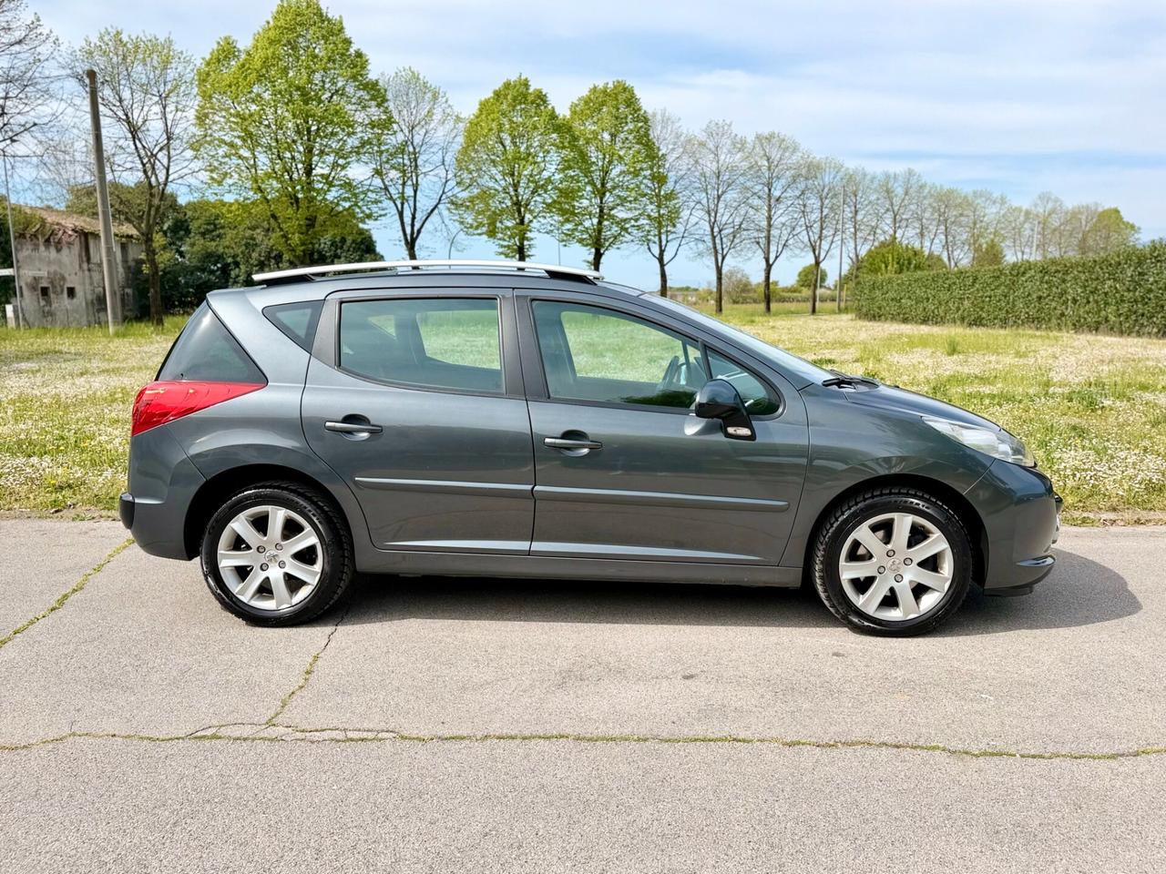 Peugeot 207 1.4 VTi 95CV SW ONE Line