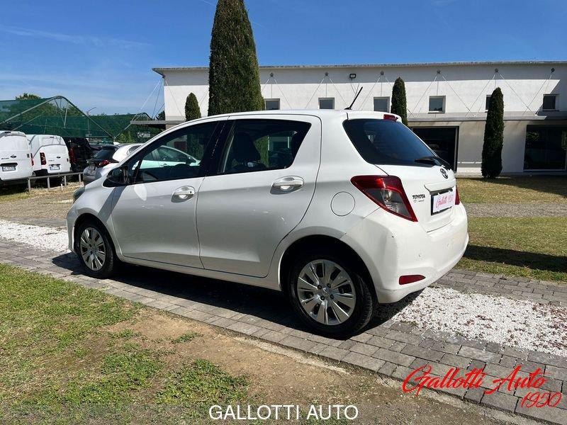 Toyota Yaris 1.0 Lounge
