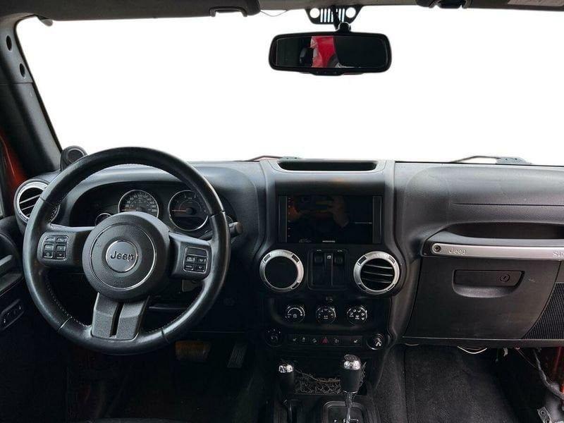 Jeep Wrangler 2.8 CRD DPF Sahara Auto