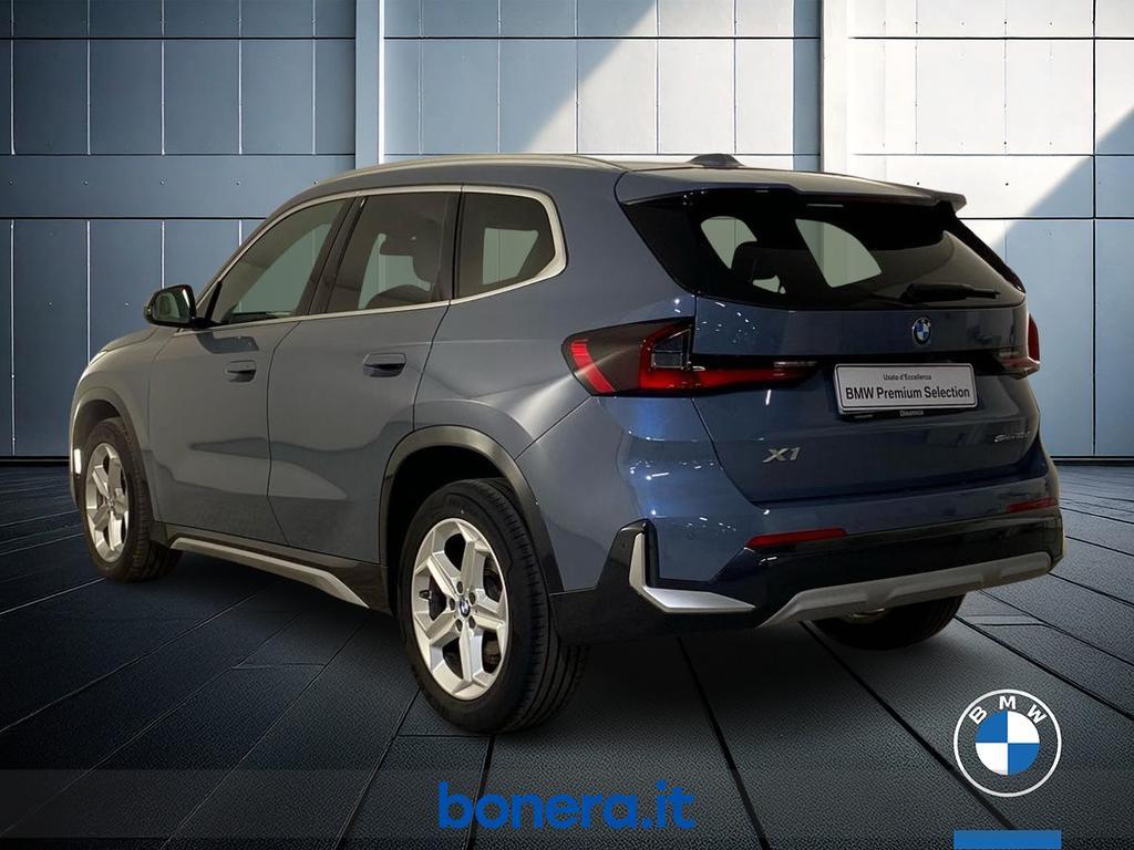 BMW X1 18 d X-Line Edition Essence sDrive DCT