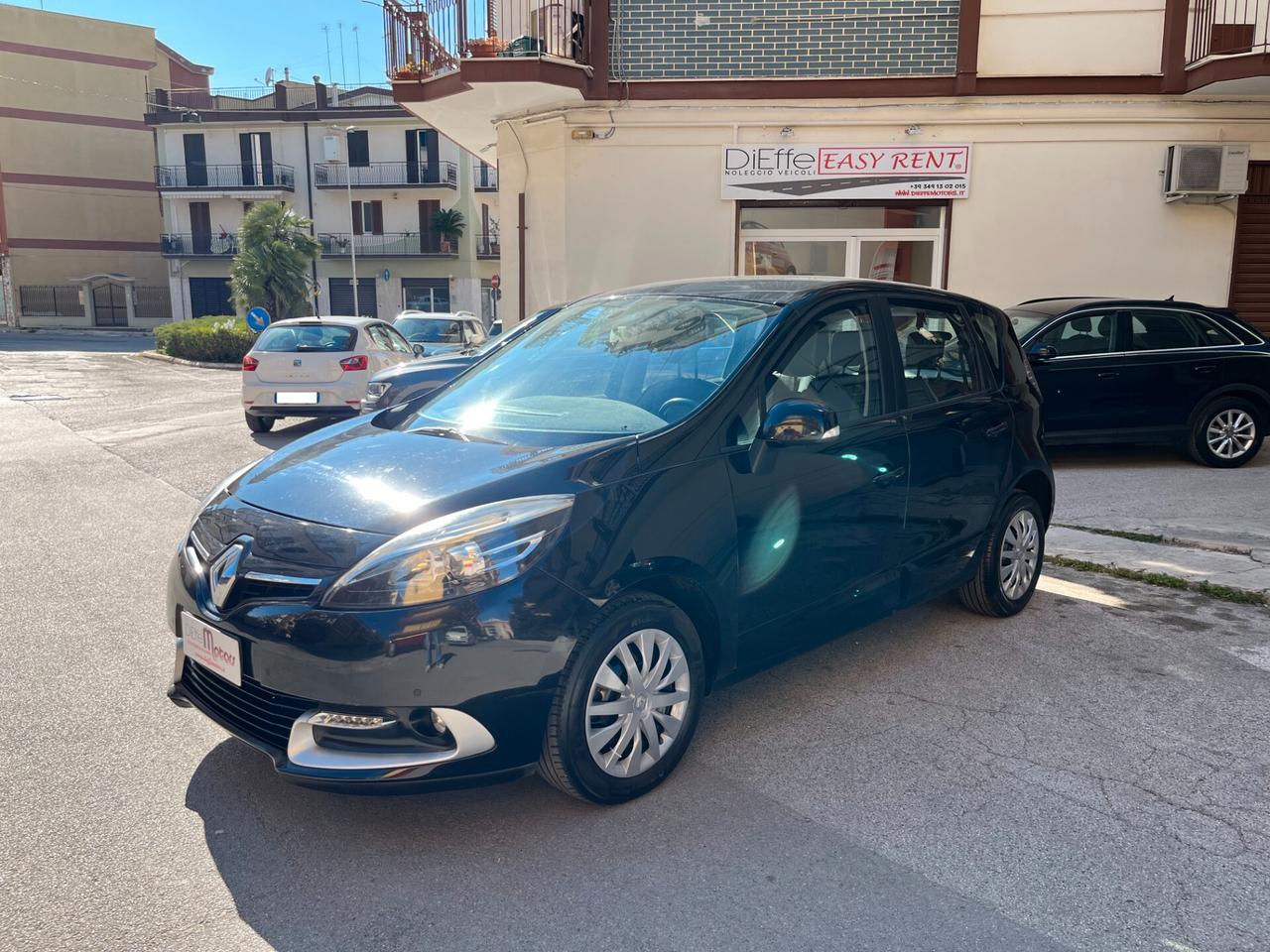 Renault Scenic Scénic XMod 1.5 dCi 110CV Attractive