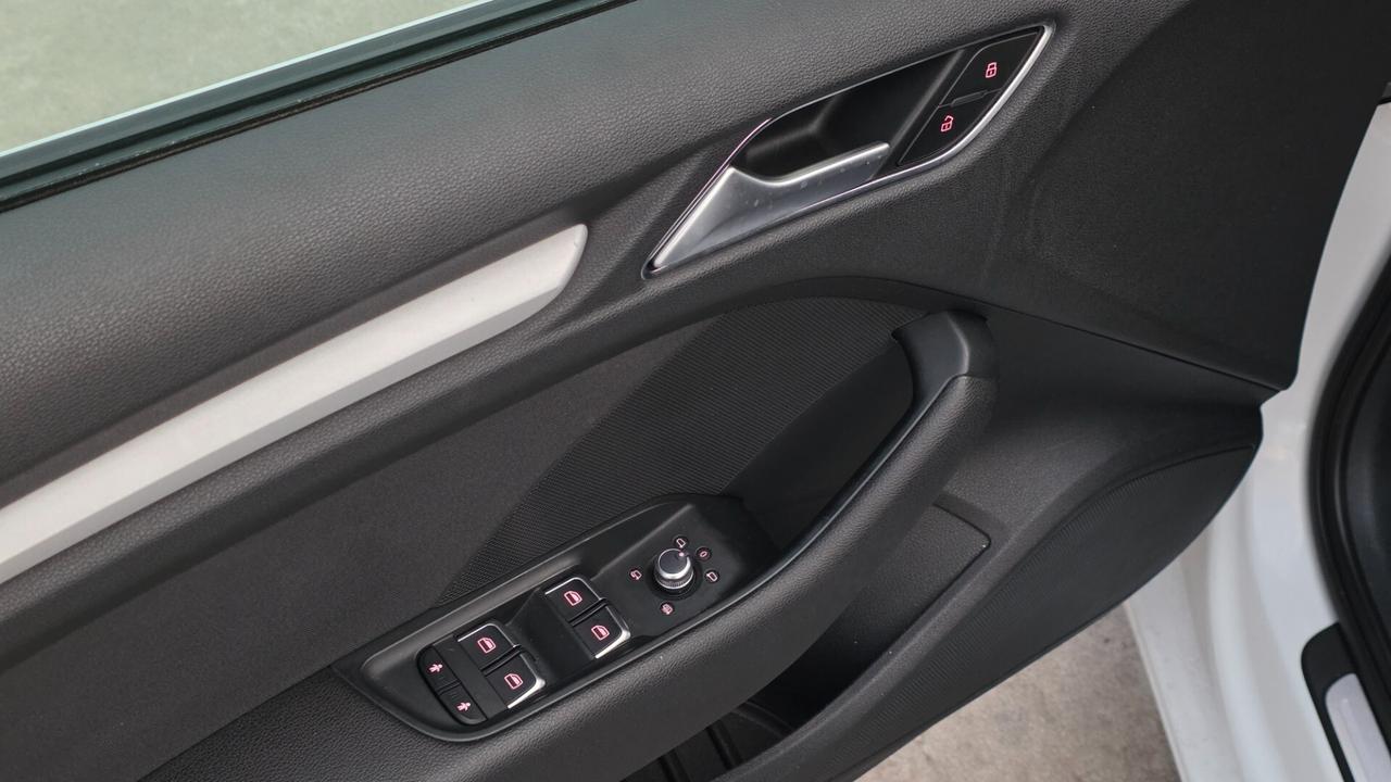 Audi A3 SPB S-Line 2.0 TDI S tronic