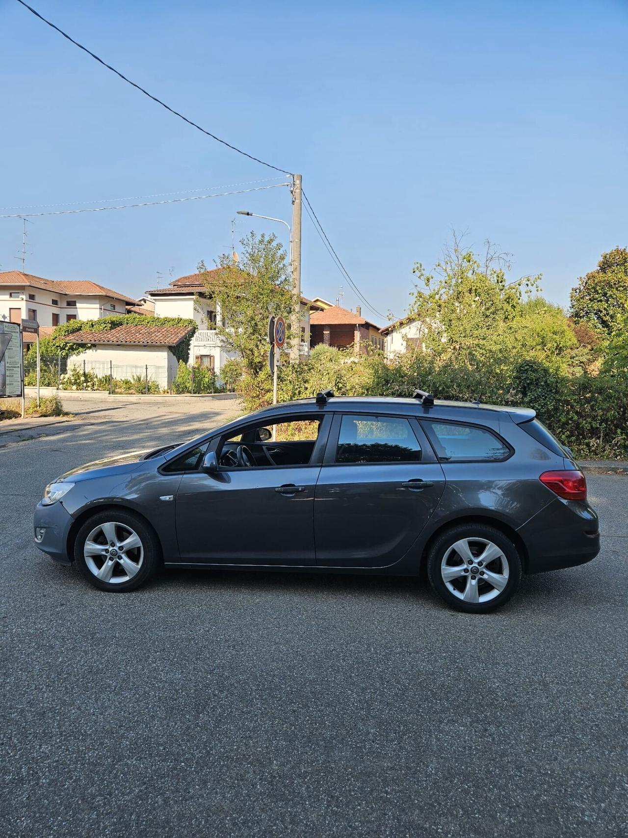 Opel Astra 1.7 CDTI station wagon