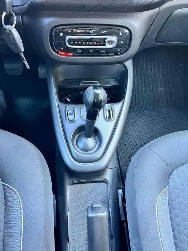 smart fortwo EQ Passion