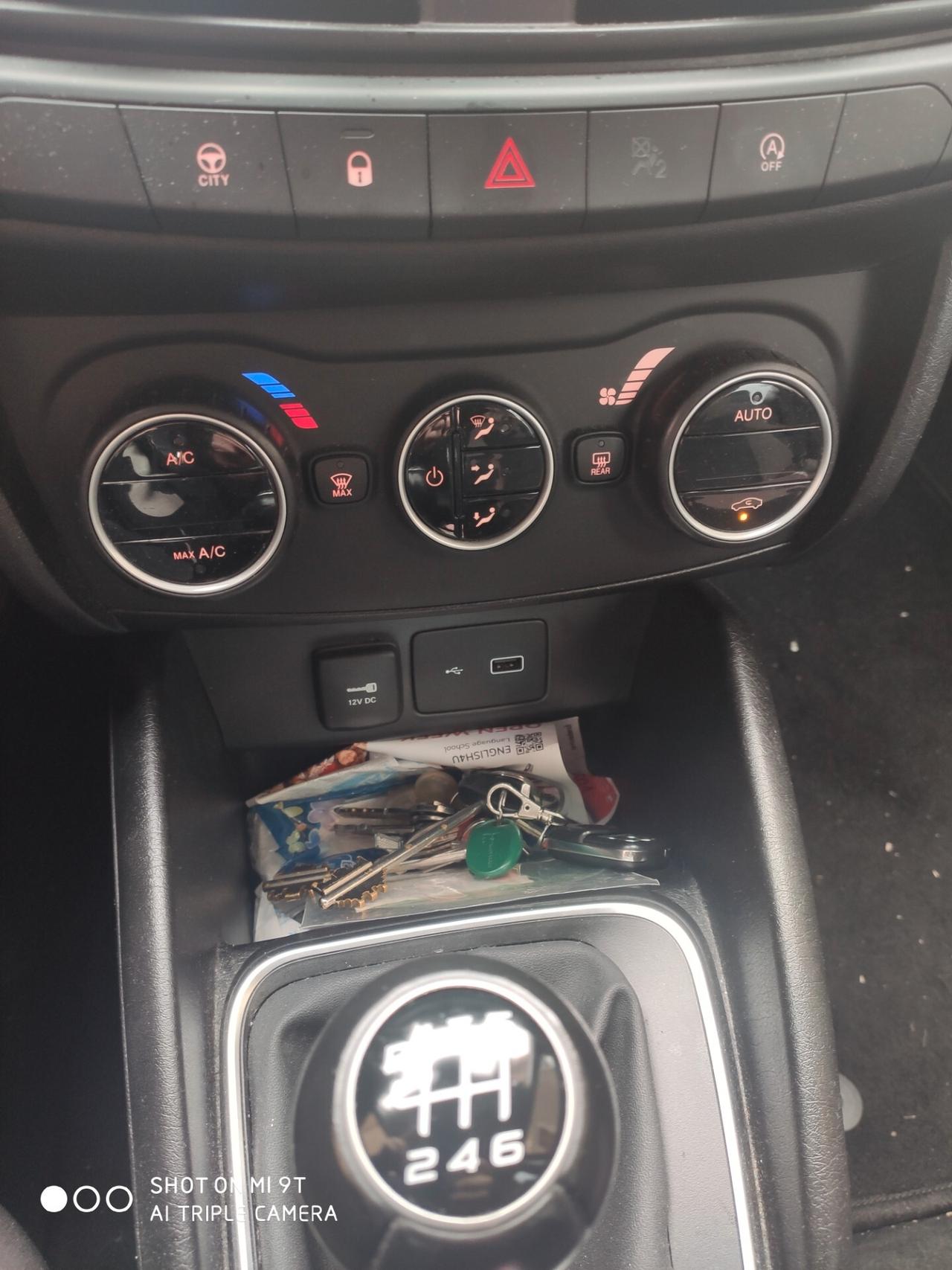 Fiat Tipo 1.6 Mjt S&S SW Lounge