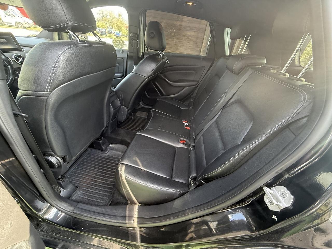 MERCEDES CLASSE B 180D