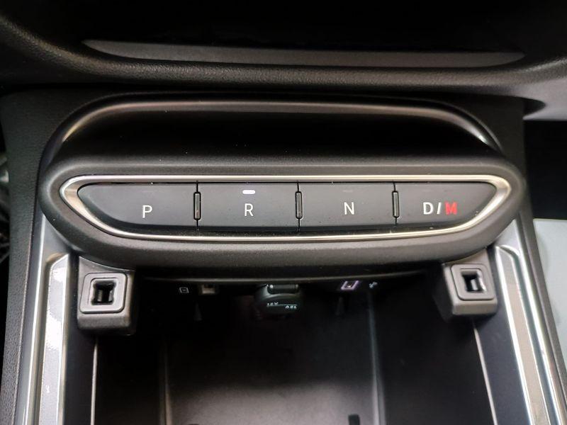 FIAT 600 1.2 hybrid La Prima 110cv auto