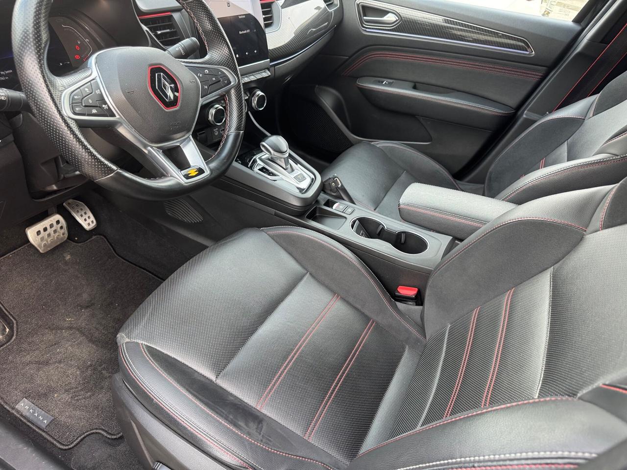 Renault Arkana Hybrid E-Tech 145 CV R.S. Line