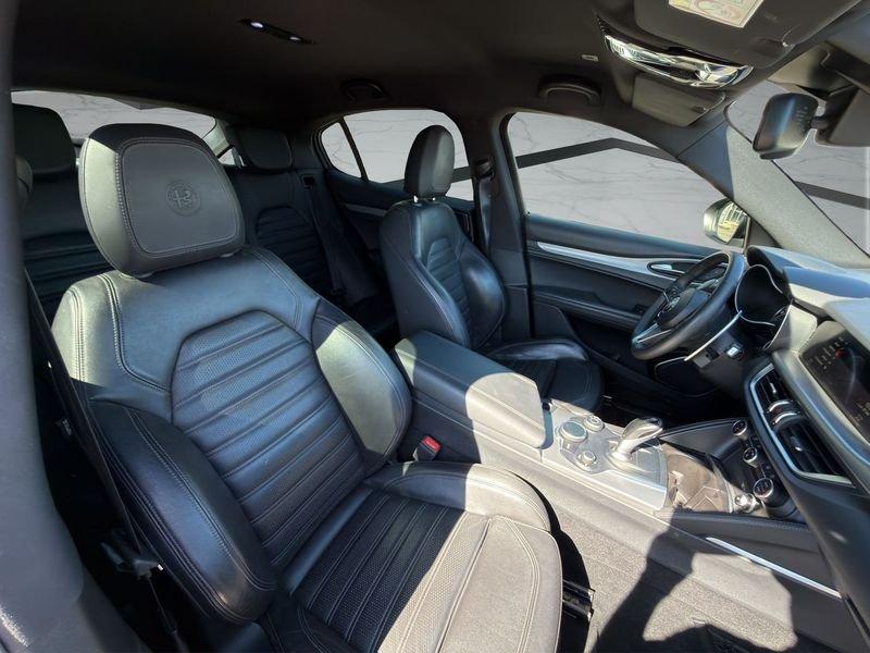 Alfa Romeo Stelvio 2.2 Turbo Diesel 210CV AT8 Q4 Super