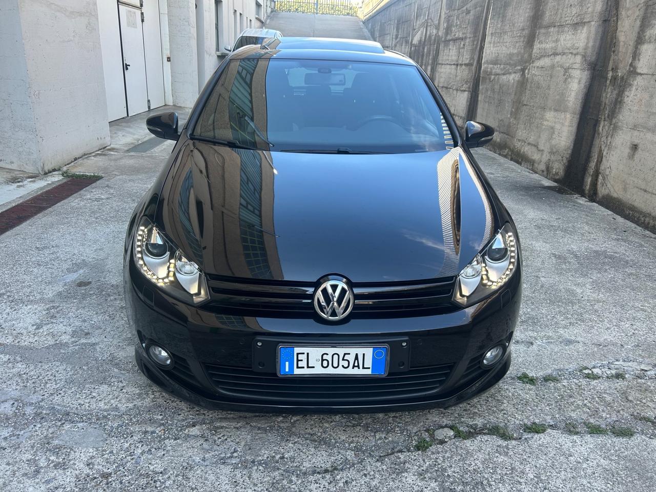 Volkswagen Golf 1.6 TDI DPF 5p. Sport Edition R LINE