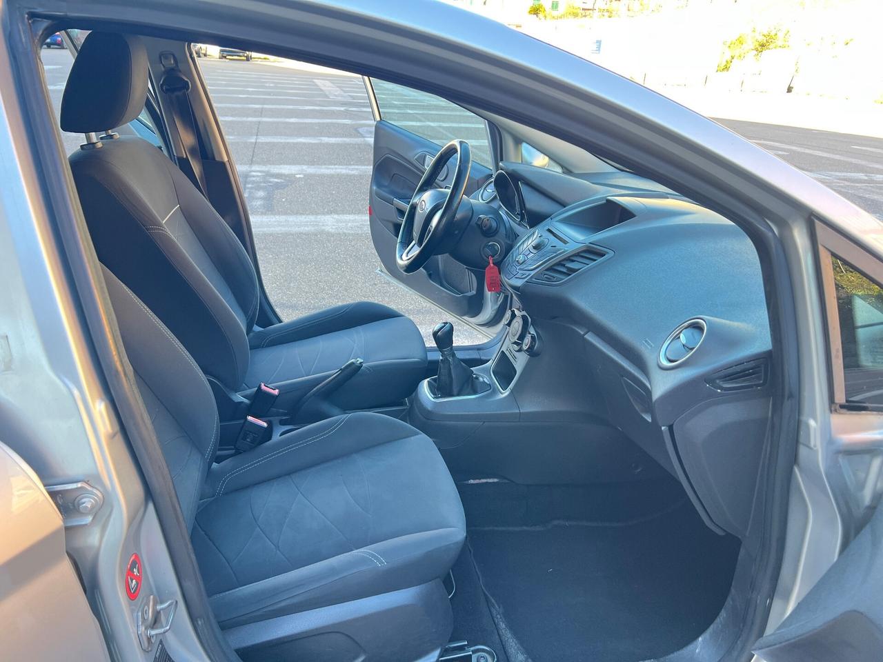 Ford Fiesta 1.0 80CV 5 porte Km 110.000 euro6