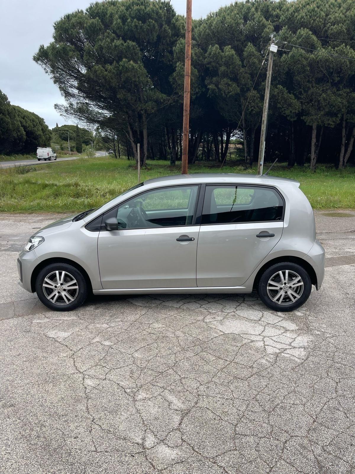 Volkswagen up! 1.0 5p. move up!