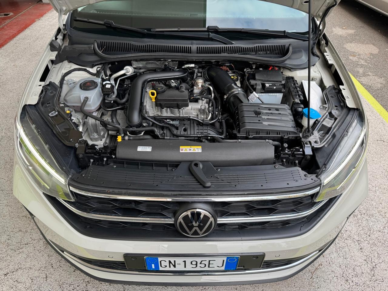 Volkswagen Taigo 1.0tsi Life GARANZIA 24MESI PROMO