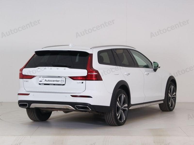 Volvo V60 Cross Country D4 AWD Geartronic Business Plus