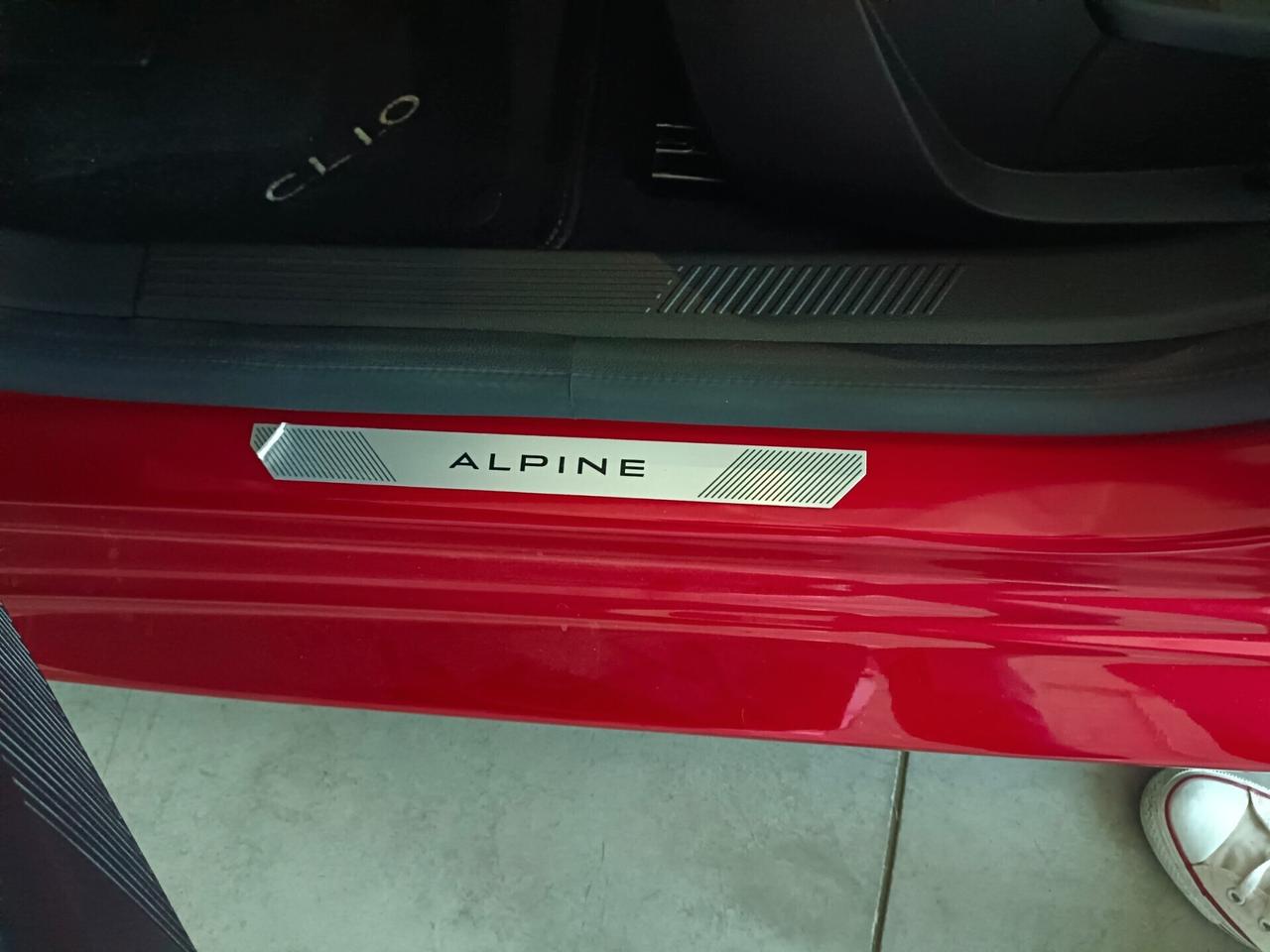 Renault Clio 6 Esprit Alpine full hybrid 160CV