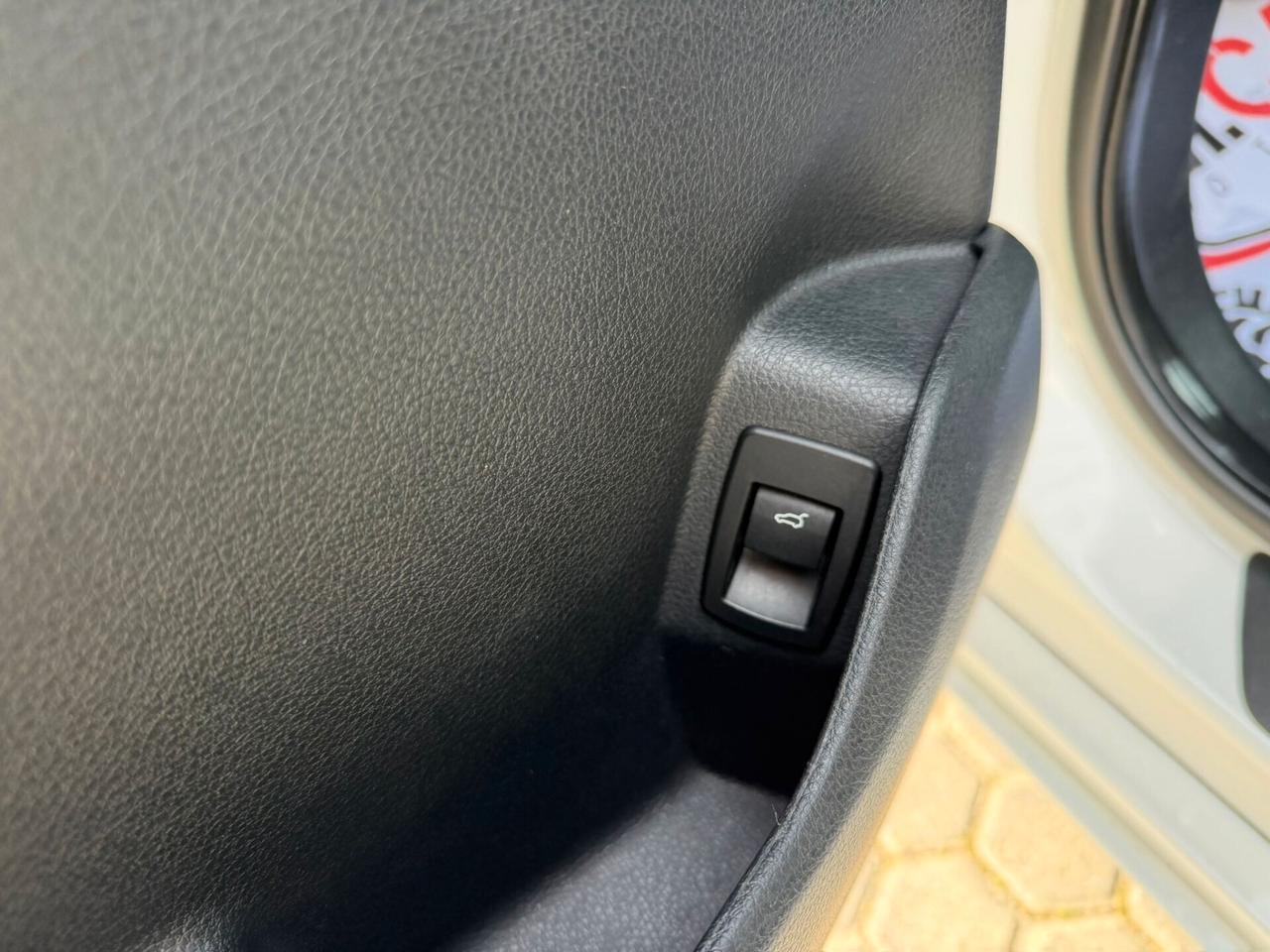 Bmw 218 218d Active Tourer Sport