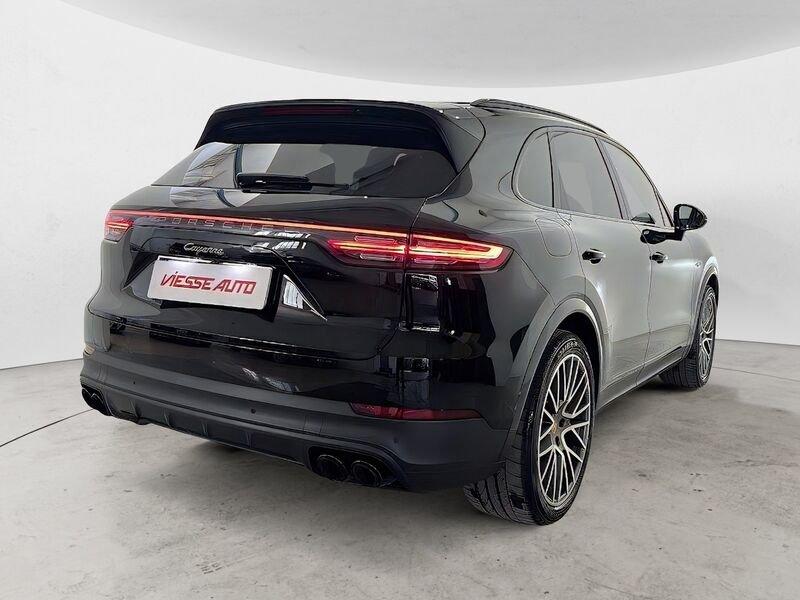 Porsche Cayenne 3.0 V6 E-Hybrid