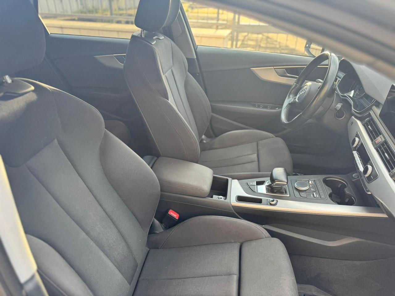 Audi A4 Avant 2.0 TFSI 170 CV G-TRON S LINE,FULL