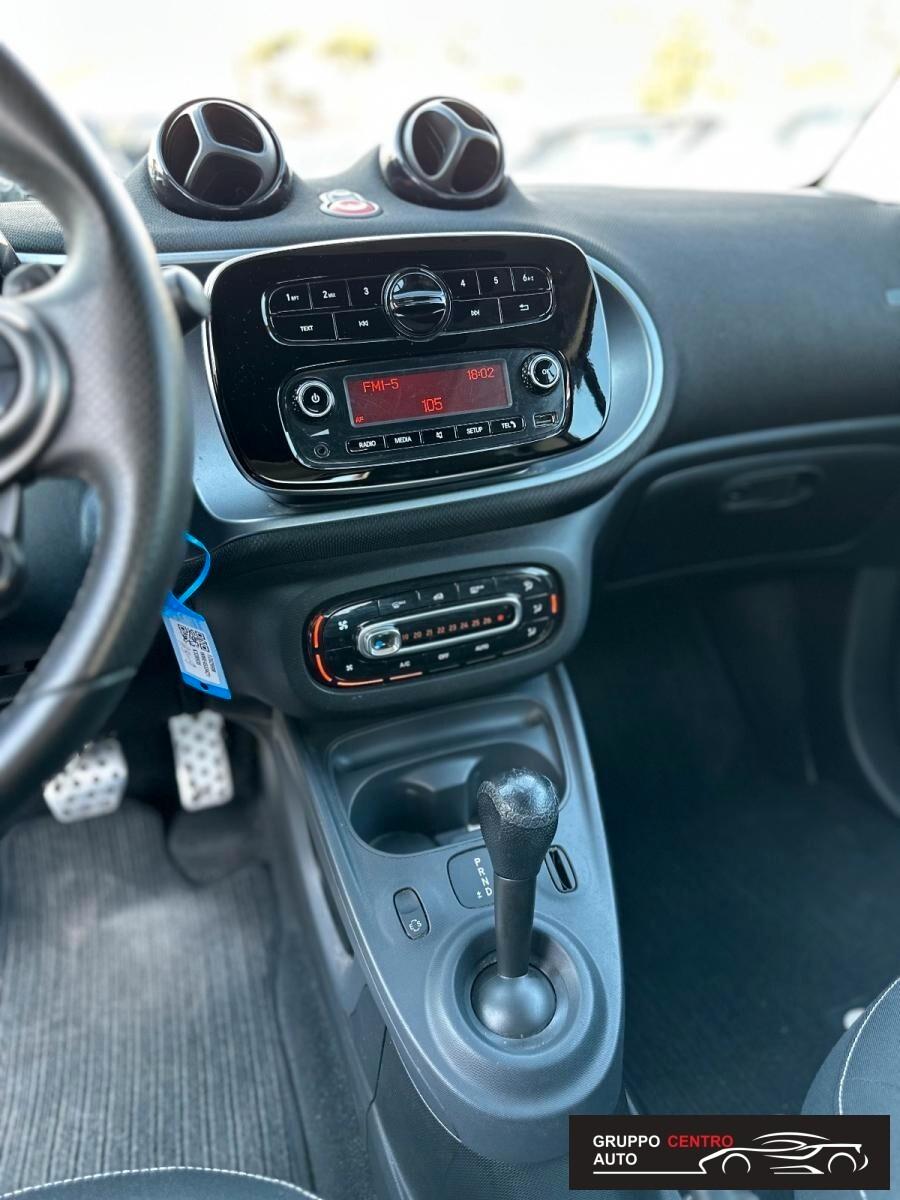 Smart ForTwo 70 1.0 twinamic Superpassion - 2019