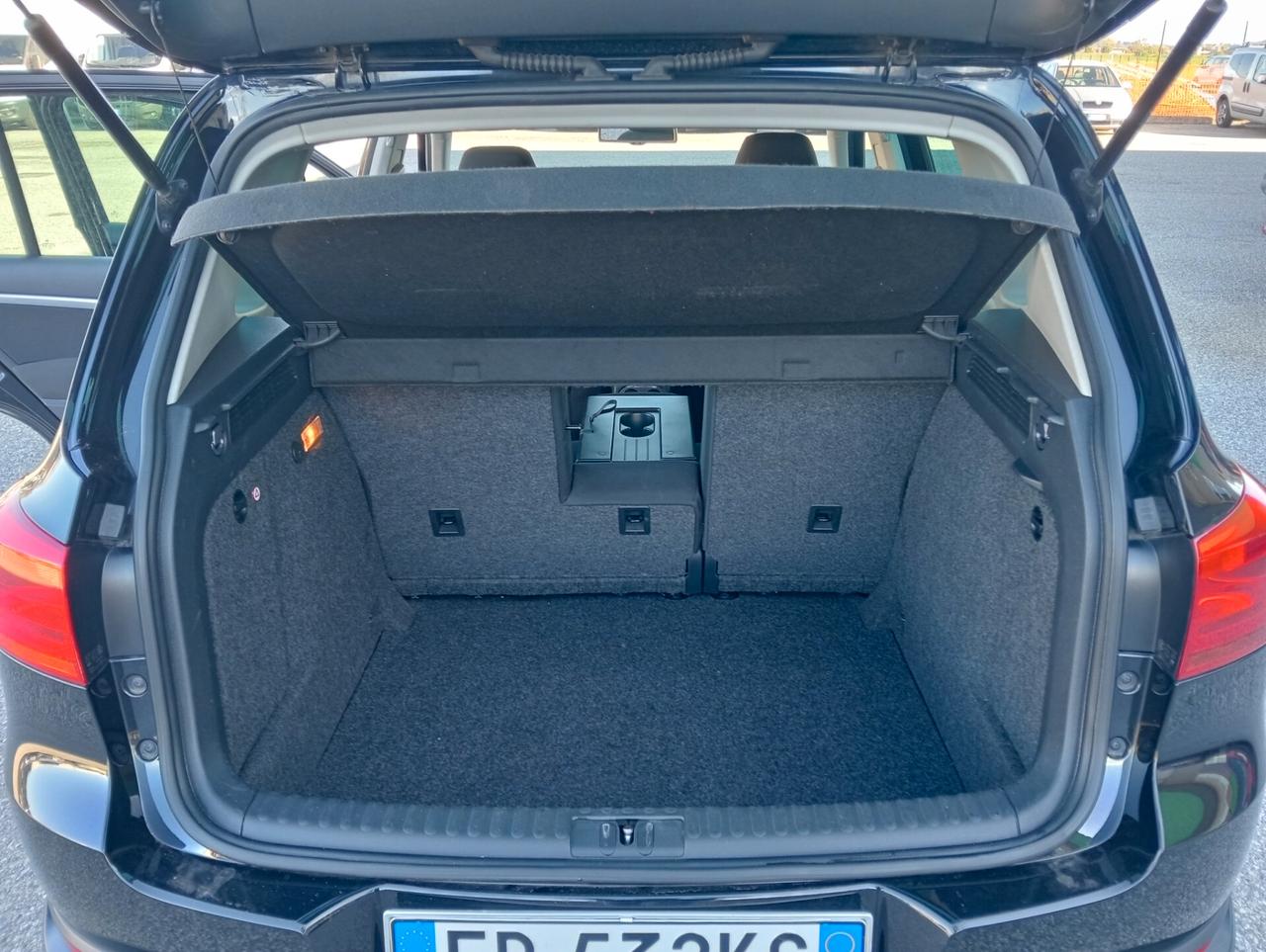 Volkswagen Tiguan 2.0TDI 110cv Sport UNIPROPRIETARIO