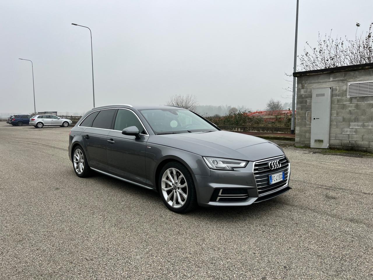 Audi A4 Avant 3.0 TDI S tronic Business Sport