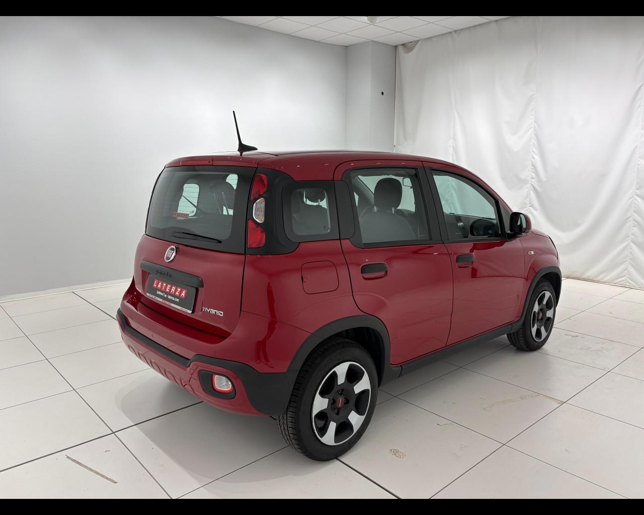 FIAT Panda 1.0 firefly hybrid City Cross s&s 70cv 5p.ti