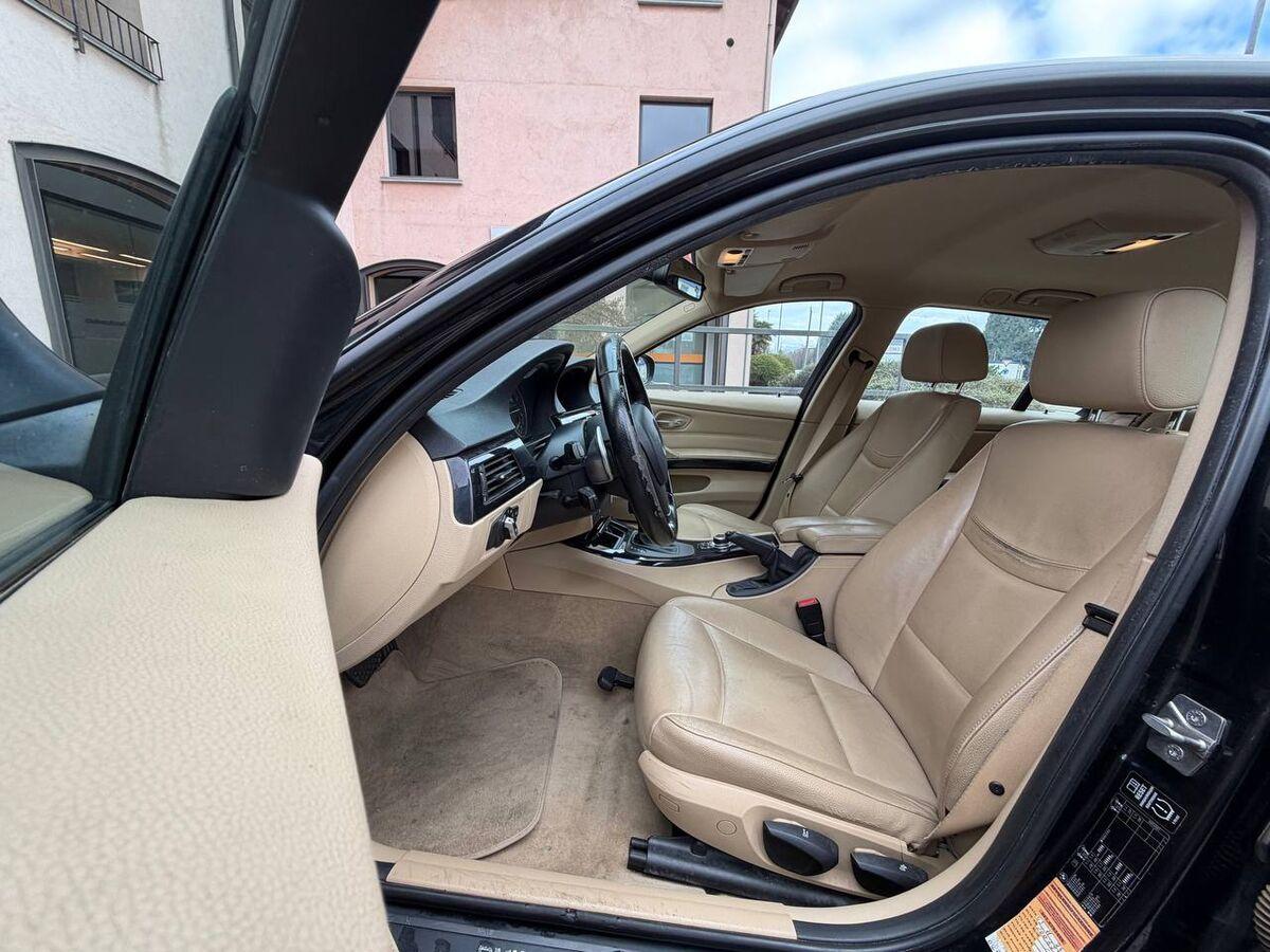 BMW Serie 3 Touring 320d Touring Futura c pelle 184cv