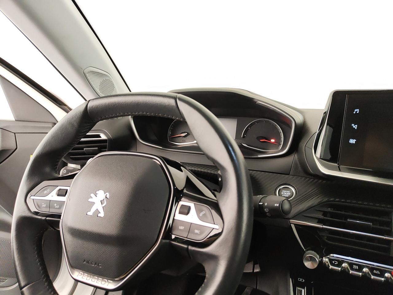 Peugeot 2008 PureTech 130 S&S EAT8 Allure