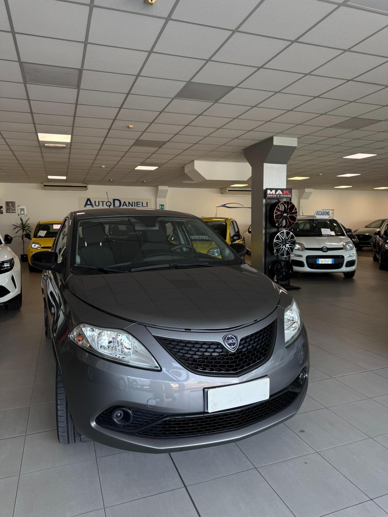 Lancia Ypsilon 5 Porte Ypsilon 1.2 Gold s&s 69cv my19