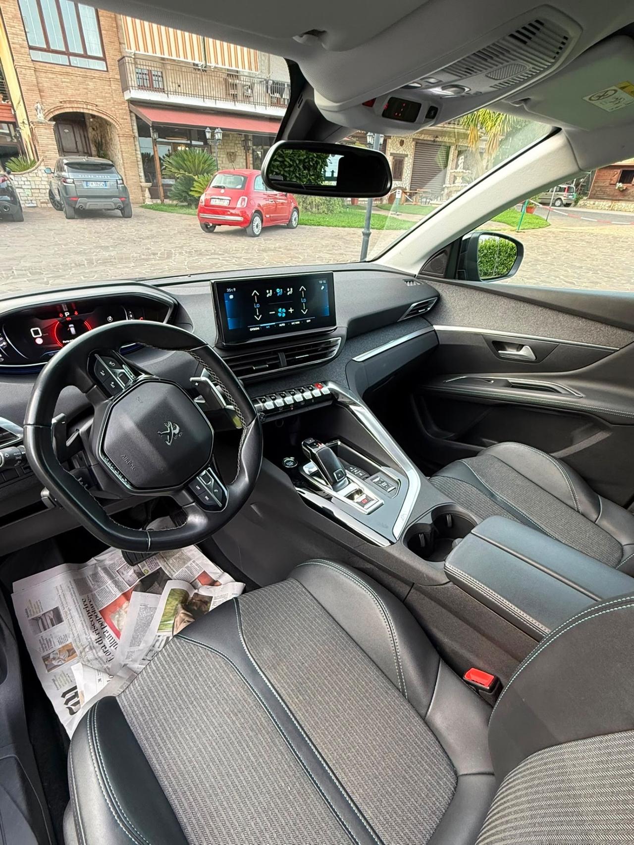 Peugeot 3008 1.5 diesel anno 2022 uni proprietario