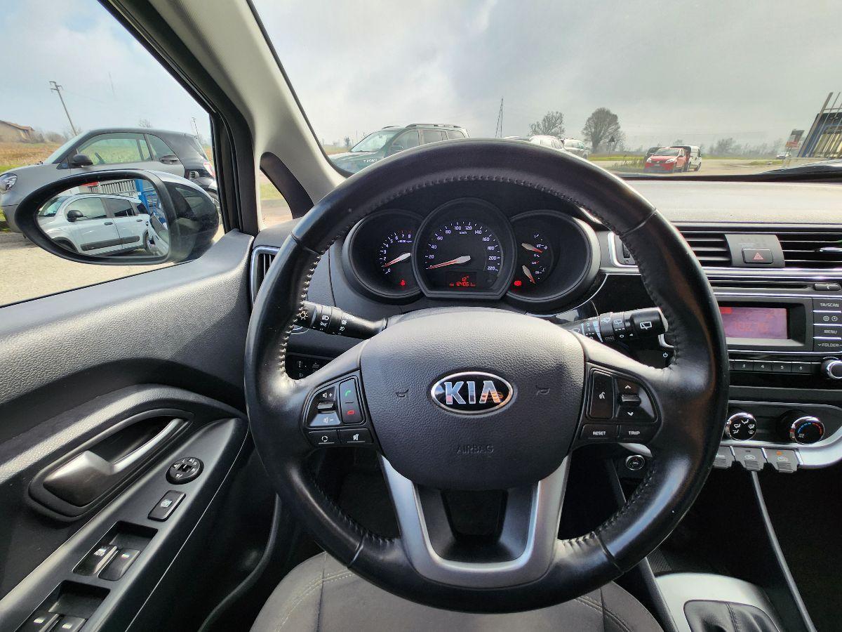 KIA RIO 5 PORTE GPL