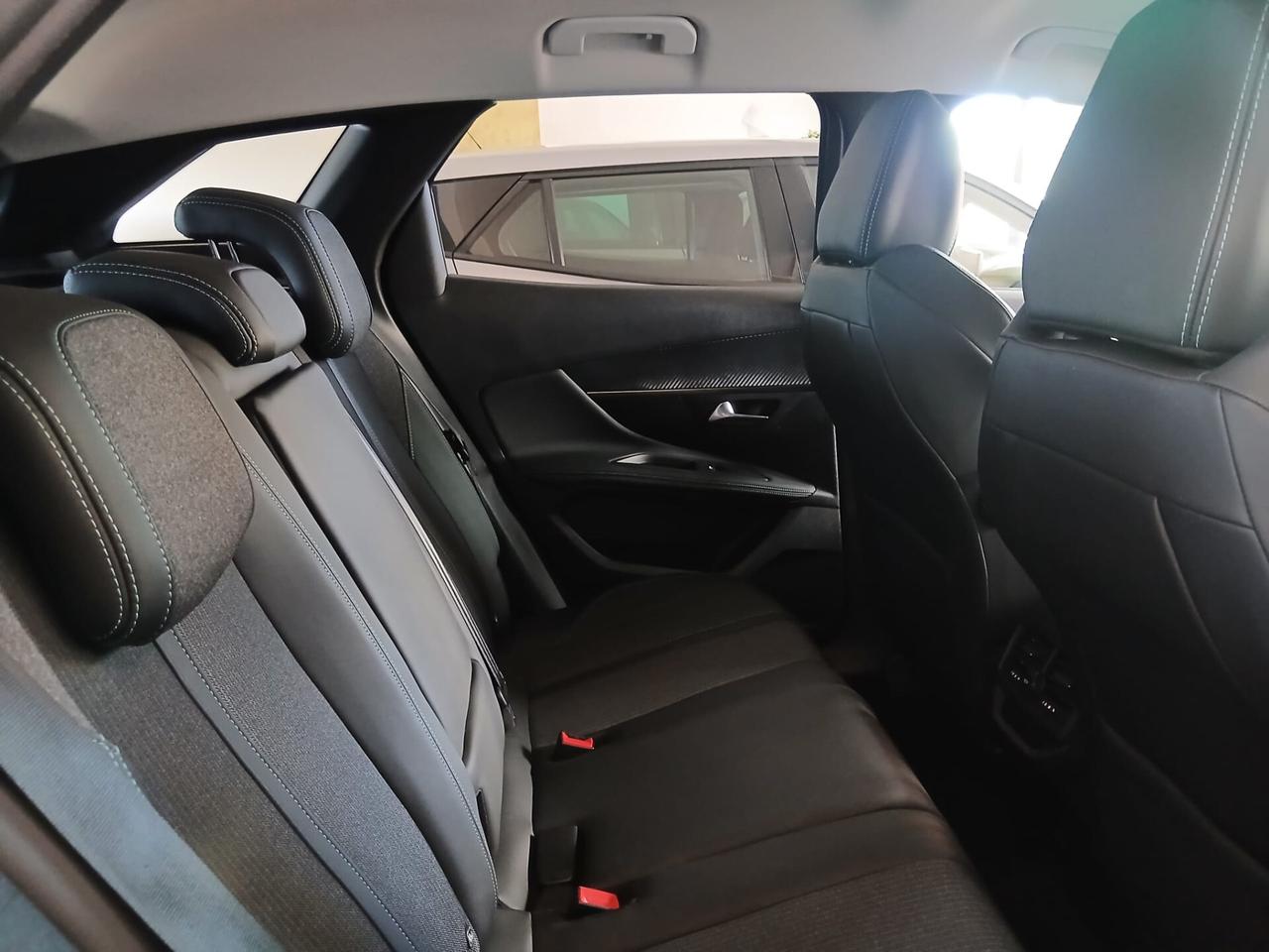Peugeot 3008 BlueHDi 130 S&S EAT8 Allure Pack