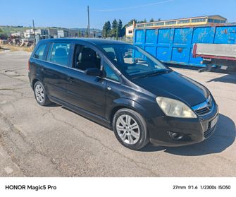 Opel Zafira 1.9 16V CDTI 150CV Cosmo