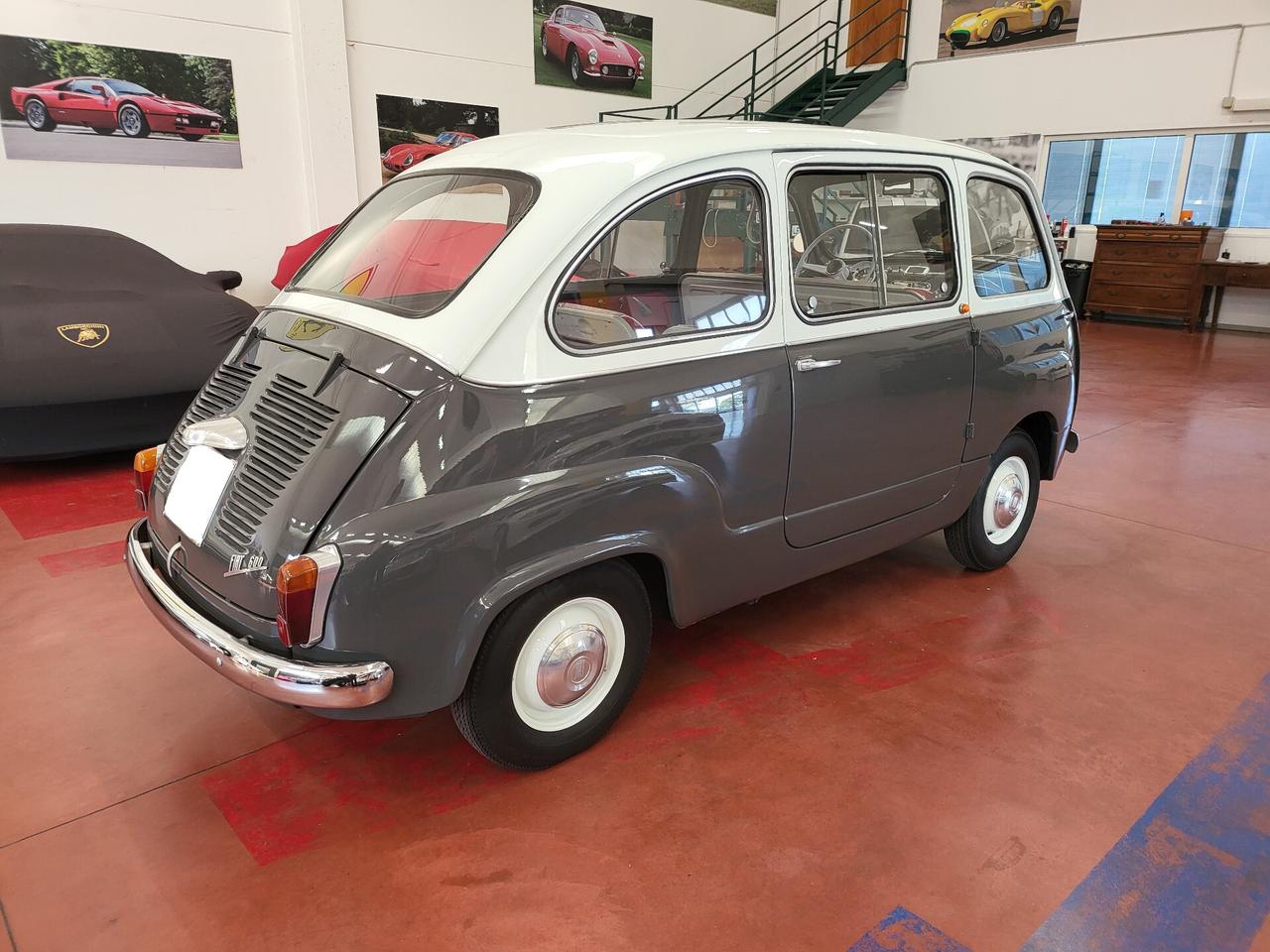 Fiat Multipla 600