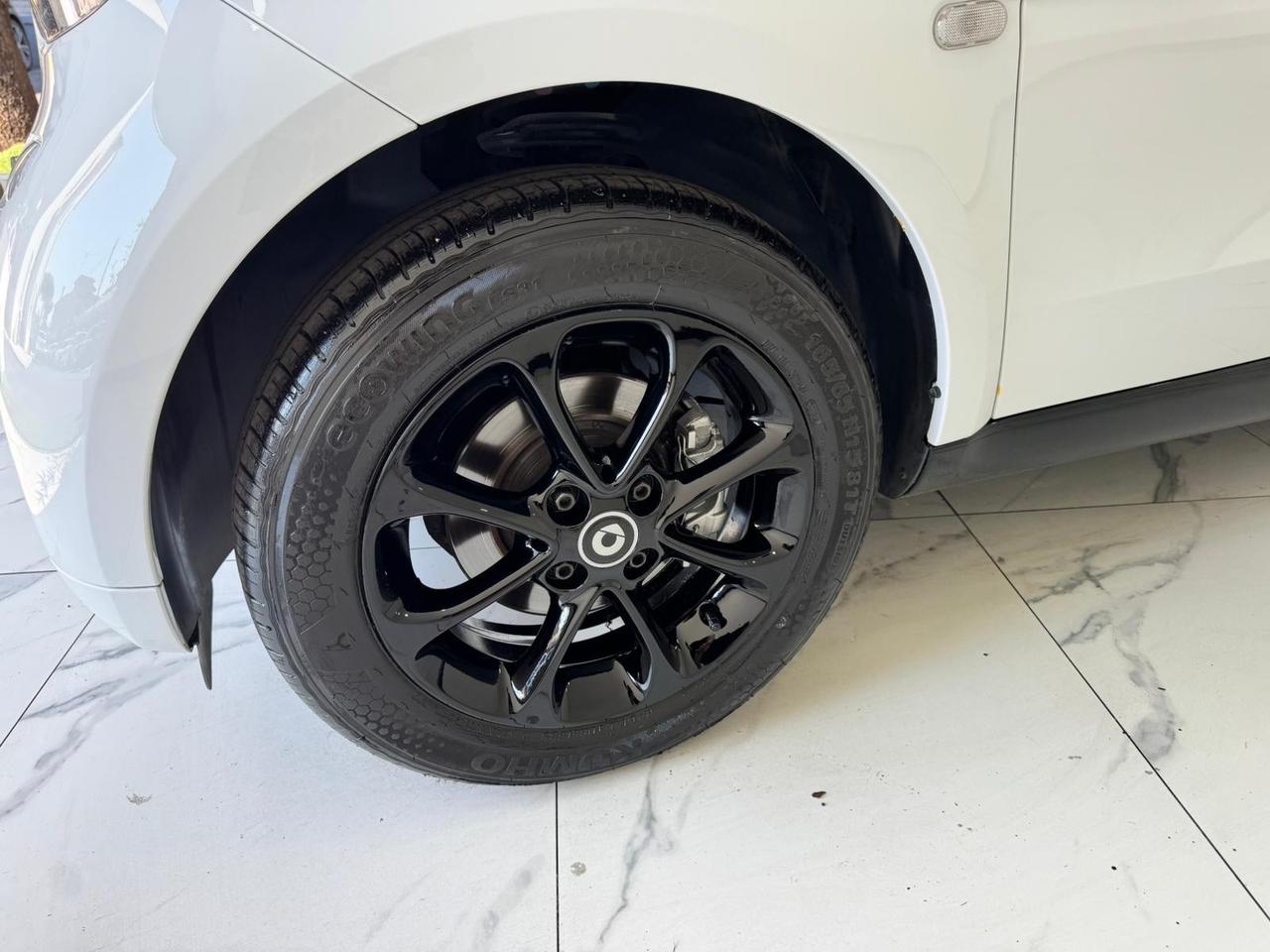 Smart ForTwo 70 1.0-AUTOM-NO VIMCOLO FINANZIAMENTO-2017