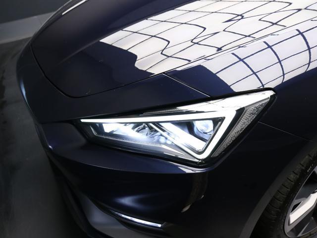 SEAT Leon 1.5 eTSI 150 CV DSG FR