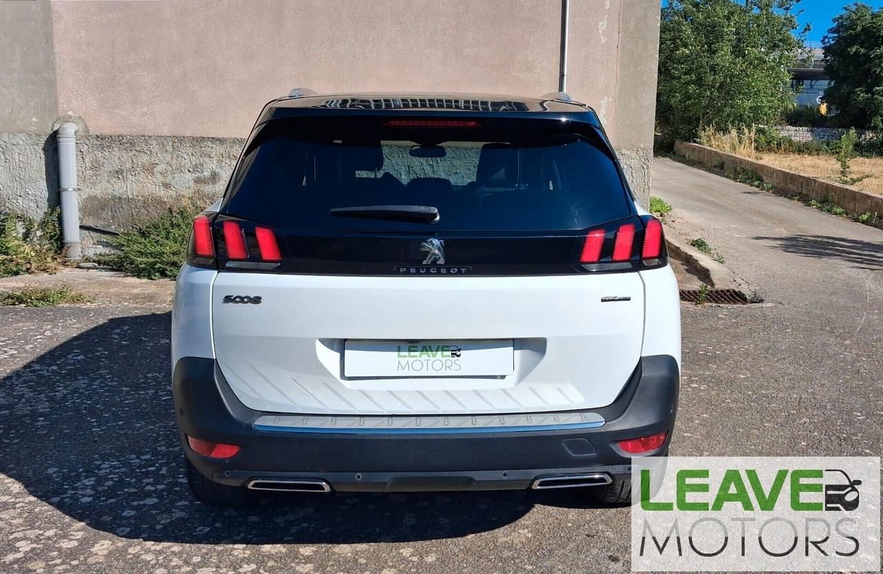 Peugeot 5008 HDi 130cv EAT8 (M1541)
