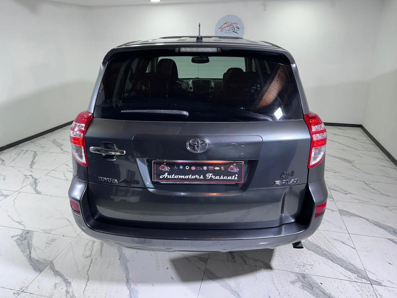 Toyota RAV 4 RAV4 2.2 D-2 WD 150 CV