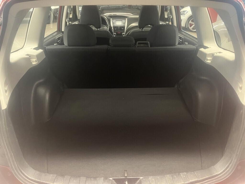 Subaru Forester 2.0D 4×4 Comfort 147 CV gancio