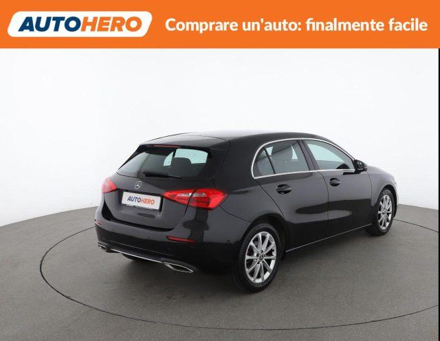 MERCEDES-BENZ A 180 Sport