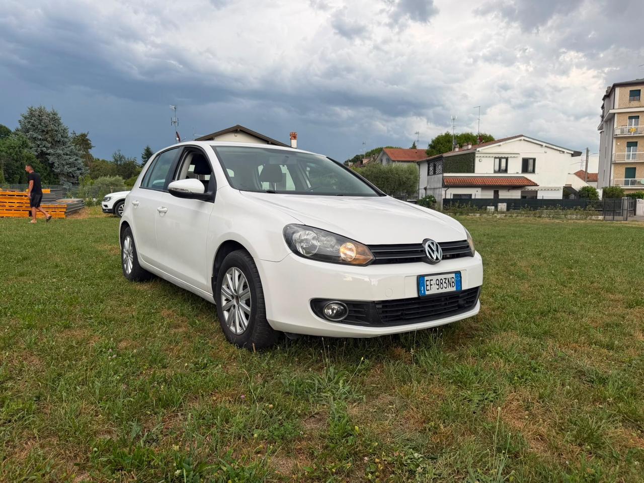 Volkswagen Golf 1.6 5p. Trendline BiFuel