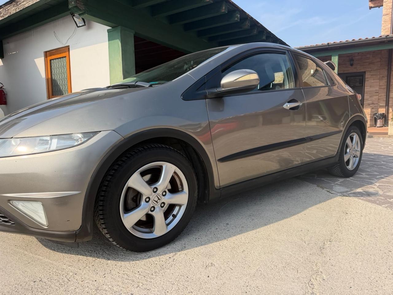 Honda Civic 1.4 i-DSi 5p. Sport neopatentato