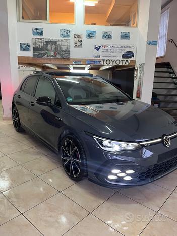 VOLKSWAGEN Golf 8 GTD TETTO APRIBILE full optional