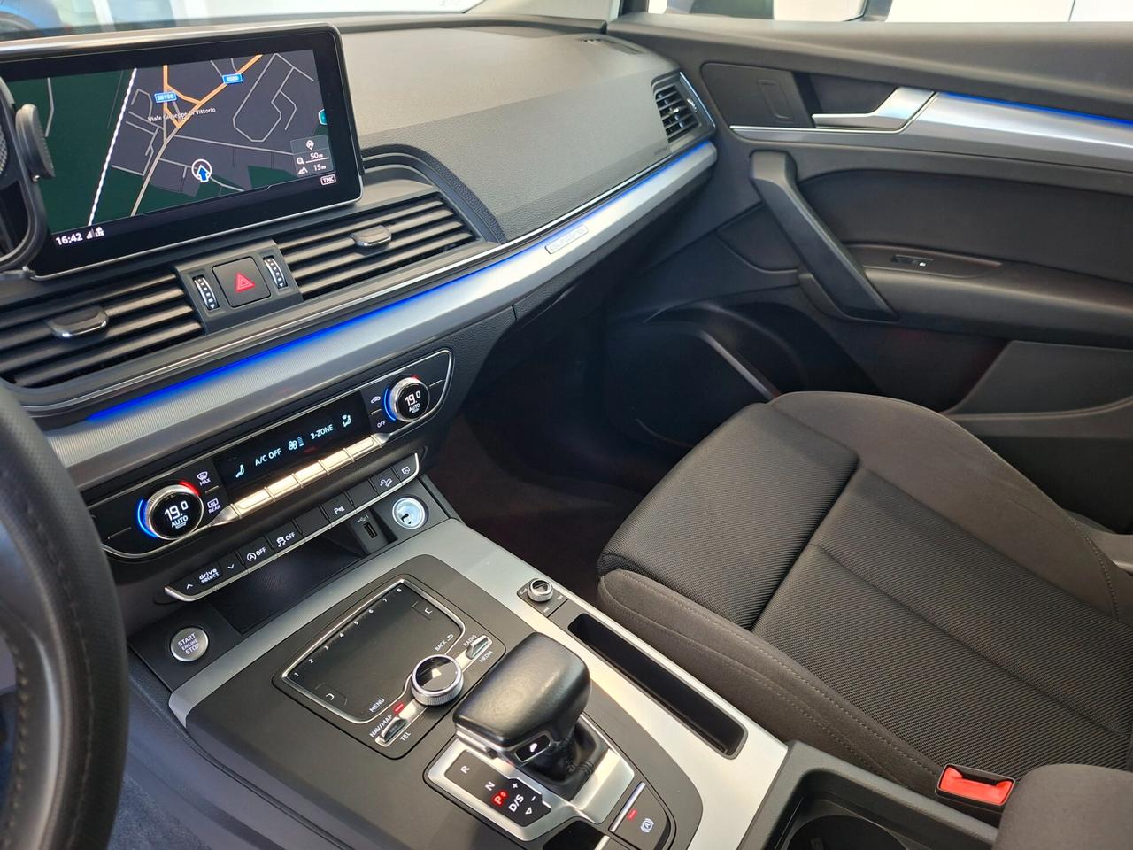 Audi Q5 2.0 TDI 190 CV quattro S tronic Sport