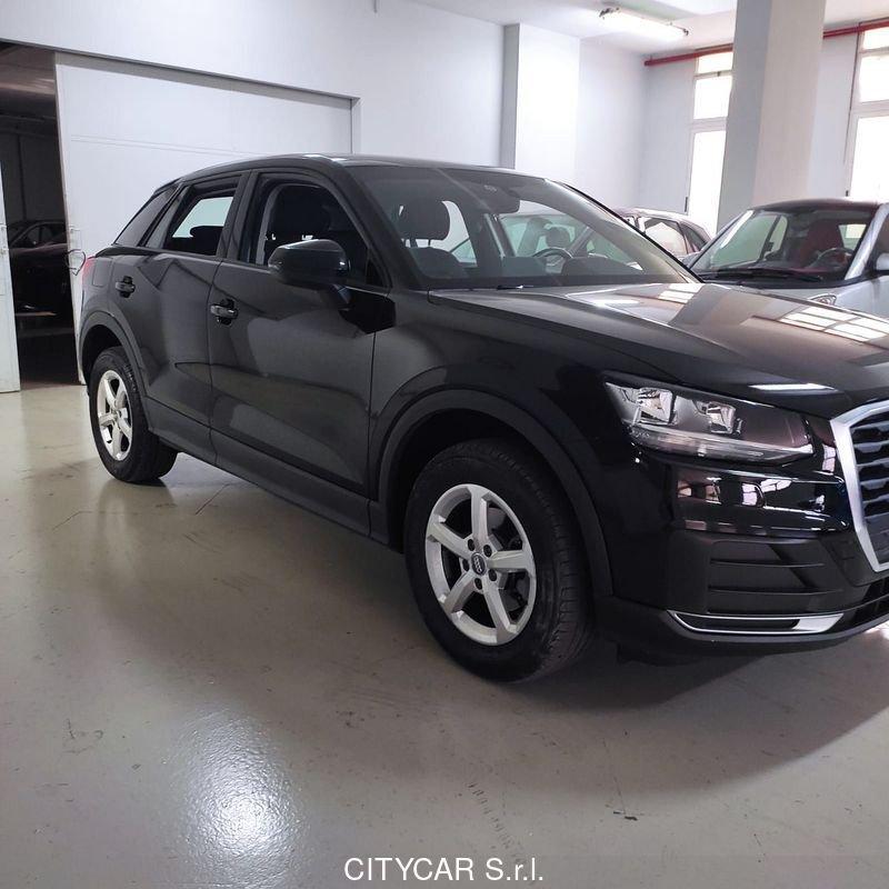 Audi Q2 30 TDI S tronic Business