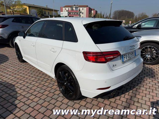 AUDI A3 SPB 30 TDI S-Tronic S-Line Exterior