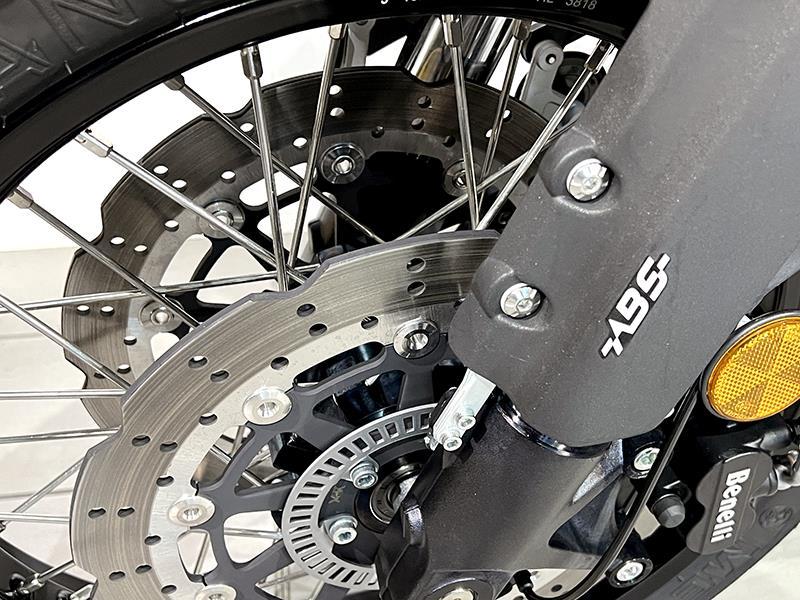 Benelli TRK 502 X