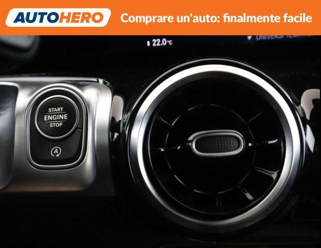MERCEDES-BENZ GLB 200 d Automatic Premium