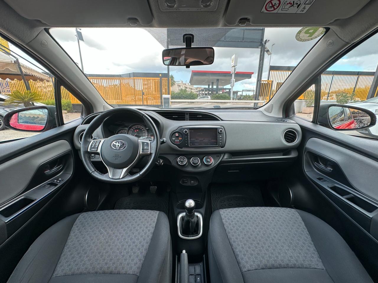 Toyota Yaris 1.0 5 porte Active