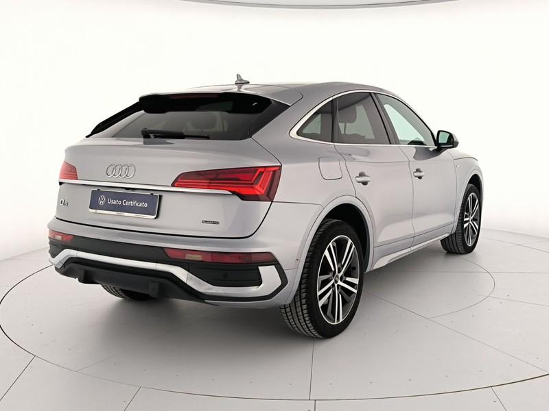 Audi Q5 sportback 40 2.0 tdi mhev 12v s line plus quattro s-tronic